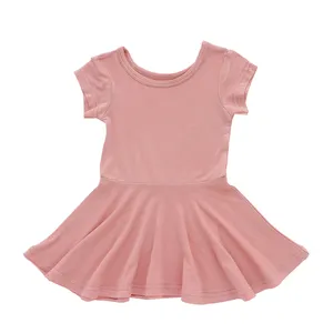 Vestido infantil de verão para meninas, peça única, bebê, princesa, padrão rosa, feito de algodão e viscose, confortável para crianças