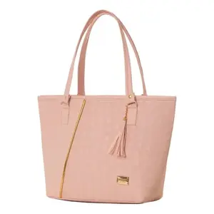 Bolso Tote para Mujer Fana Cayetana, Color Rosa Pétalo, Modelo M3847, Material PU, Portátil para Invierno, con Decoración de Borlas - Product Image 4