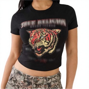 Peeqi Wholesale 2025 Fashion Women's Breathable Summer Casual Short Sleeve Printed Crop <b>Tops</b> Street Wear - Product Image 2