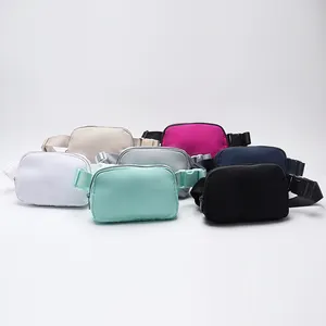 Keymey Bolsa de ginástica leve para mulheres, bolsa de cintura multicolor para o Gym, bolsa crossbody de nylon para vagabundo, novidade em estoque RTS