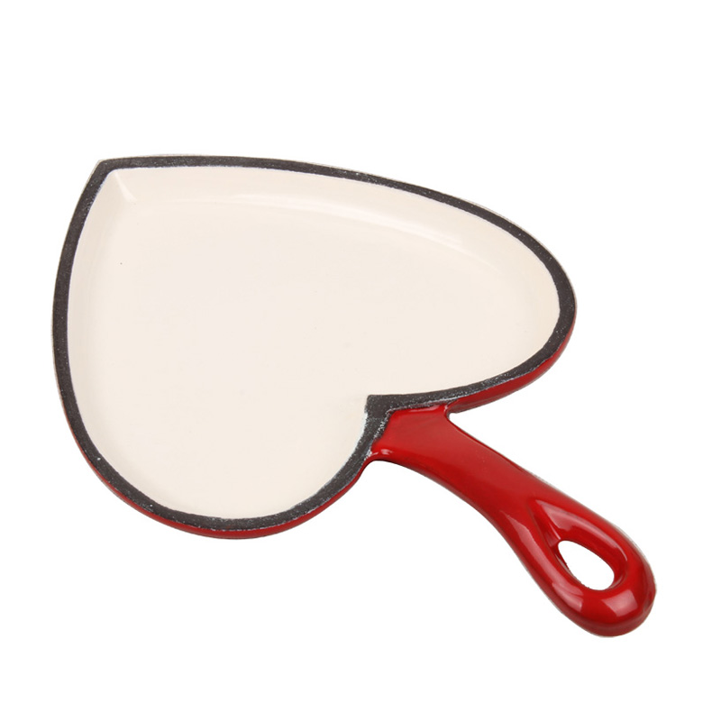 Модная дизайнерская мини чугунная эмалированная Сковорода в форме сердца сковорода домашняя форма для завтрака с сердцем сковорода для омлета