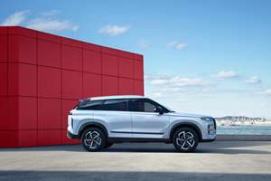 2024 Chery <span class=keywords><strong>Explorer</strong></span> 06 1.6 Turbo 4WD Luxo SUV 4x4 Preço Barato Cereja Veículo Gasolina Carro Combustível Gasolina <span class=keywords><strong>Auto</strong></span> China Carros Novos Usados - Product Image 3