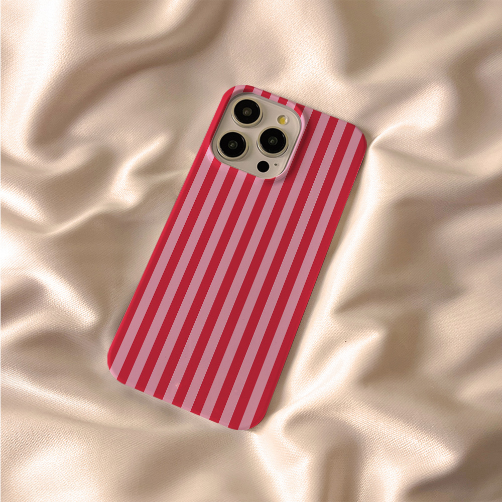 Large Hole [Red Line]