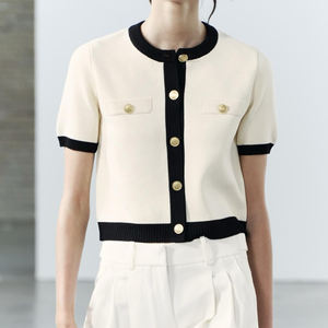 Cardigan in Maglia a Maniche Corte 100% Poliestere Primavera Estate 2026 Nuovo con Bottoni Dorati Stile Classico Old Money Maglioni da Donna - Product Image 4