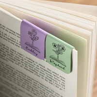 Marque-pages en cuir magnétique personnalisés en vrac, marque-pages à fleurs de naissance, accessoire pour carnet de voyage, cadeaux pour les amoureux des livres