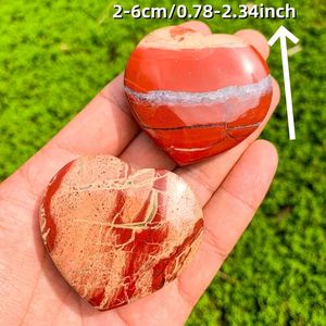 Vente en gros de sculptures de cristaux de guérison naturels, jaspe rouge poli, cœur d'amour pour la décoration - Product Image 2