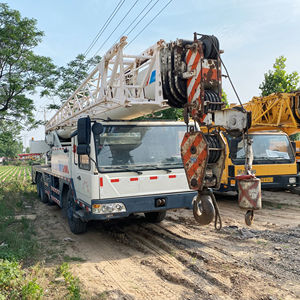 Le camion télescopique de boom de Zoomlion 25Ton a monté la grue à vendre - Product Image 1