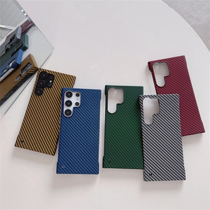 Estuche rígido a prueba de golpes sin marco con patrón de fibra de carbono ultrafino para Samsung <span class=keywords><strong>Galaxy</strong></span> S23 Ultra S22 S21 Plus <span class=keywords><strong>Note</strong></span> <span class=keywords><strong>20</strong></span> Ultra 10 - Product Image 1