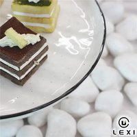 Support à gâteau en céramique de style nordique de 10 pouces avec bord noir, assiette à dessert en porcelaine blanche pour mariage, fête et décoration de la maison