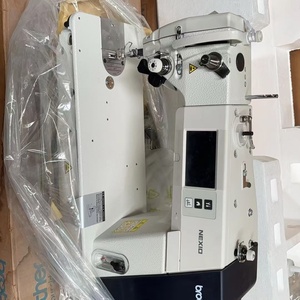 Machine à coudre industrielle à point droit électronique automatique haute vitesse Nexio S-7300A d'occasion, moteur 4500 points/min, épaisseur de couture 11 mm - Product Image 1