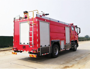 <span class=keywords><strong>Camion</strong></span> de pompiers à <span class=keywords><strong>jet</strong></span> <span class=keywords><strong>d</strong></span>'<span class=keywords><strong>eau</strong></span> de luxe ISUZU - Product Image 4