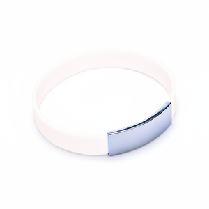 Bracciale in silicone bianco per uomo, accessorio di moda - Product Image 2