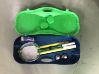Ensemble de filet de badminton portable avec base de rangement, filet de badminton de volley-ball pliant, configuration facile pour ensemble combiné arrière-cour de plage