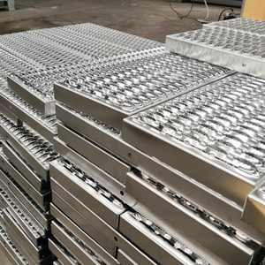 Molde para hornear de aleación de aluminio inoxidable de 3mm de espesor, hoja de Metal perforada con agujero pequeño - Product Image 1