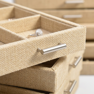 Bandejas Portátiles Rectangulares de Gran Capacidad con Inserto de Terciopelo y Madera Rústica para Exhibición de Joyas (Anillos, Collares, Pulseras) para Joyerías - Product Image 2