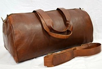 Sac de sport en cuir pleine fleur fait à la main sac de sport marron sac à bandoulière de gymnastique sac de bagage zippé de grande capacité de week-end produit OEM