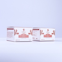 Boîte d'emballage personnalisée pour masque réparateur aux algues et raisins rouges avec estampage à chaud, revêtement UV et finition blanche premium, idéale pour le branding des soins de la peau