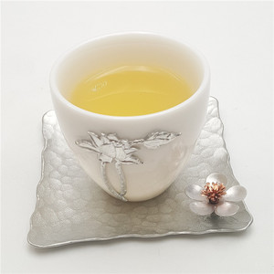Esteras de alta calidad de <span class=keywords><strong>la</strong></span> taza de té de <span class=keywords><strong>la</strong></span> <span class=keywords><strong>lata</strong></span> del metal del práctico de costa de <span class=keywords><strong>la</strong></span> decoración del ciruelo cuadrado para l - Product Image 2