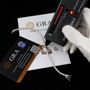 Joyería para Mujer, Pulsera de Cadena de Tenis con Diseño de Corazón de Amor, Plata de Ley S925 de 3*3 mm, Moissanita, Diamante - Product Image 3