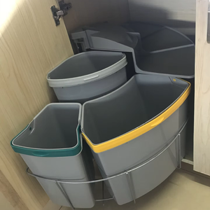 Nouvelle poubelle d'armoire en <span class=keywords><strong>plastique</strong></span> en forme d'éventail et rotative cachée multi-seau Classification ensemble de poubelles de cuisine pour la cuisine - Product Image 2