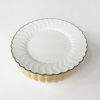 Assiettes en plastique de luxe incrustées d'or, incassables, résistantes au lave-vaisselle, robustes, pour la restauration et les mariages (vente en gros)
