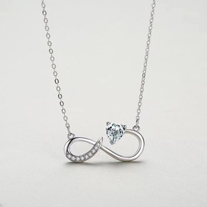 Ciondolo Portafortuna da Donna a Forma di Cuore Infinito in Rame e Resina, Stile Europeo Americano, Minimalista, per il Commercio Transfrontaliero - Product Image 1