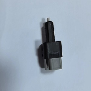 Interruptor de luz de freno Nissan 1S15508 SLS594 25320AX11A para reemplazo y reparación - Product Image 2