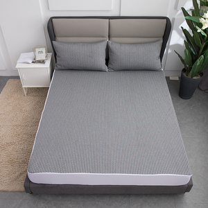 Bed Bug Proof Breathable Bamboo Charcoal Jacquard Mattress Cover Waterproof <strong>Fitted</strong> <strong>Sheet</strong> Mattress Protector - Product Image 1
