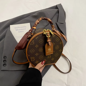 2026 High-End Women's PU Shoulder <b>bags</b> Crossbody Handbag Light Luxury Print Versatile Zipper Closure Niche Messenger <b>Bag</b> - Product Image 5