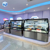 Vitrine à gâteaux verticale de luxe à 360 degrés avec étagères réglables pour gâteaux de mariage et pâtisseries raffinées