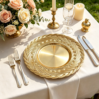 Assiette de Présentation Ronde en Plastique de Luxe Durable, Motif Personnalisable, Fourniture Directe Usine pour Fêtes, Dîners d'Affaires, Mariages et Décoration de Table
