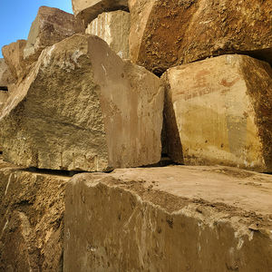 Azulejo de pared de arenisca de suelo impermeable de fabricación china bloques amarillos de ladrillo cultural a precio competitivo - Product Image 3