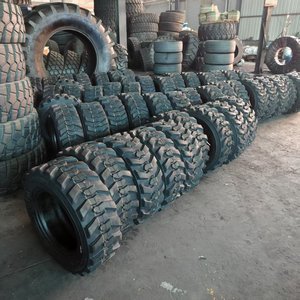 Xe ủi đất, Skid chỉ đạo Bộ nạp, lốp xe công nghiệp: 10-16.5 lốp chân không, 12-16.5, 23x8.5-12 - Product Image 5