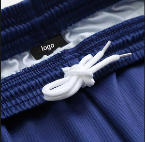 Tenues de football respirantes en mesh à séchage rapide, ensembles d'entraînement personnalisés pour équipes - Product Image 4