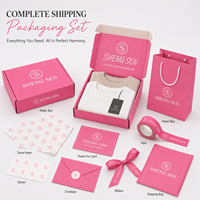 Boîtes d'expédition roses personnalisées avec bandes détachables pour l'emballage de vêtements et l'expédition d'articles tels que les emballages cadeaux