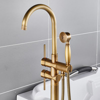 Système de robinetterie de salle de bain moderne en laiton brossé et céramique, avec mitigeur monocommande et douchette à jet doux pour douche et baignoire