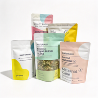 MOQ 500 Sachets en plastique refermables imprimés par gravure pour emballage alimentaire, avec fenêtre transparente