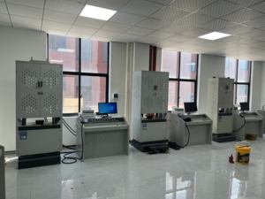 Máquina de Ensayo Universal Hidráulica de 100KN con Accesorios, 1 Año de Garantía, 0.5% de Precisión, 380V - Product Image 4