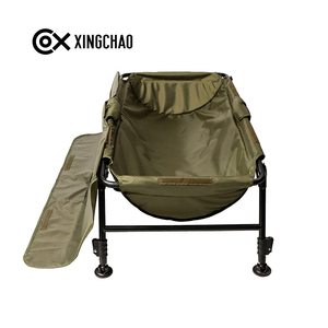 Berceau à carpes pliable à six pieds Xingchao en tissu Oxford avec pieds réglables pour la pêche à la <span class=keywords><strong>carpe</strong></span> et le déhameillage pour le pesage - Product Image 1