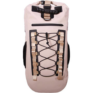 Sac à dos étanche gratuit. Sac à dos imperméable de qualité supérieure avec bretelles rembourrées. Construction en PVC. Gardez votre équipement au sec - Product Image 1