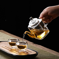 Bouilloire à thé moderne en verre borosilicate carré de 350 ml (12 oz), compatible avec les plaques de cuisson, avec infuseur en verre pour infuser le thé