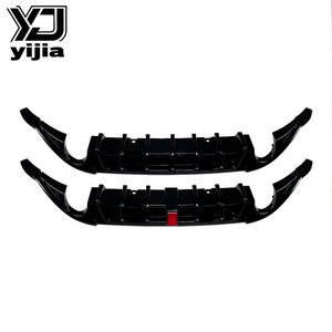 Diffusore Posteriore in Plastica Nera Lucida con Luce per VW Golf Mk7 GTI GTD 2013-2016 - Product Image 5