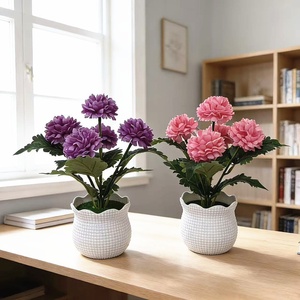Nouvelle plante en <span class=keywords><strong>pot</strong></span> artificielle en soie, mini chrysanthème à 5 fleurs, petit bonsaï en <span class=keywords><strong>pot</strong></span> de taille moyenne, pour la maison, le bureau ou le bureau de travail. - Product Image 2