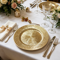 Assiettes de présentation économiques en PP or et argent avec motif rayonnant moderne et personnalisable pour la décoration de table de gala