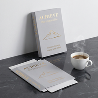 Lot de faux livres décoratifs pour la maison, couvertures de livres factices de luxe imprimées à la feuille d'or pour la décoration de présentoirs immobiliers et d'étagères d'appartements