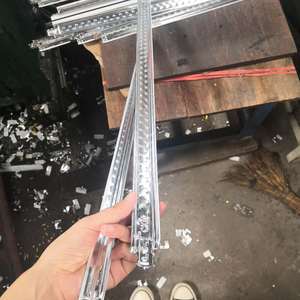 White Flat <strong>Suspension</strong> <strong>Ceiling</strong> <strong>System</strong> <strong>T</strong> bar Steel <strong>Ceiling</strong> <strong>Grid</strong> From China - Product Image 4