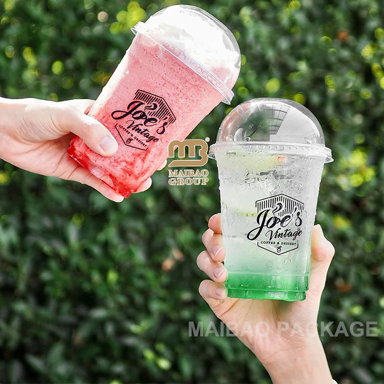 Tasse jetable en plastique