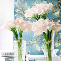 Meistverkaufte Mini Calla-Lilie PU Kunstblume für Weihnachten Hochzeit Abschlussfeier Segnung DIY Heimdekoration Fotografie-Requisiten