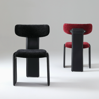 Chaise de salle à manger en cuir haut de gamme, style moderne, luxe léger, avec structure en fer, pour la maison, l'appartement, la villa.