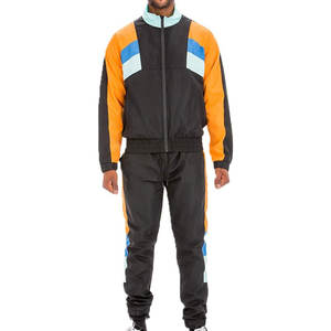 Ensemble de survêtement d'hiver deux pièces respirant avec logo personnalisé pour hommes, veste coupe-vent et pantalon de jogging, options de taille plus disponibles - Product Image 1